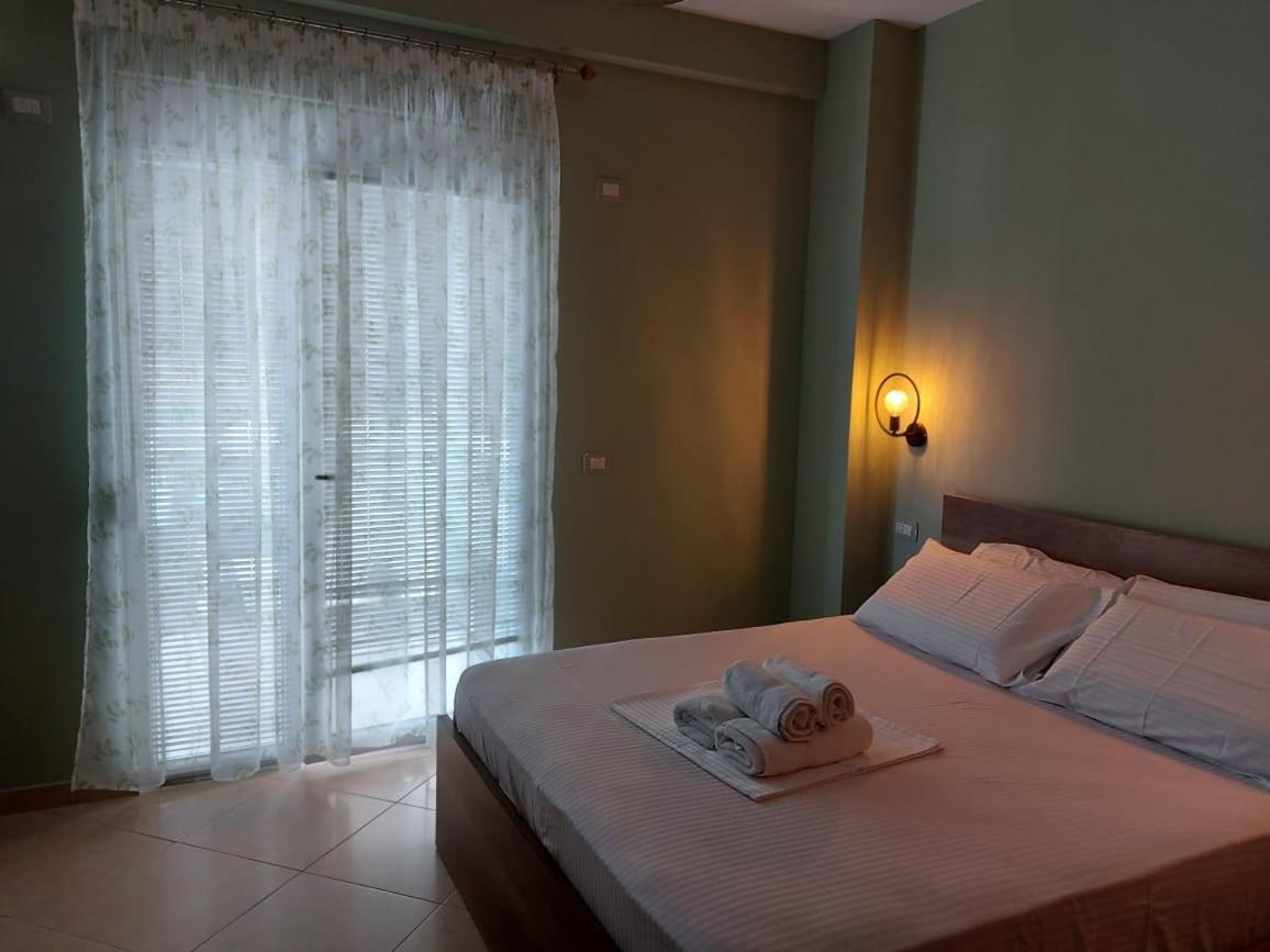 Darla Sea View Apartment Vlore Exterior photo