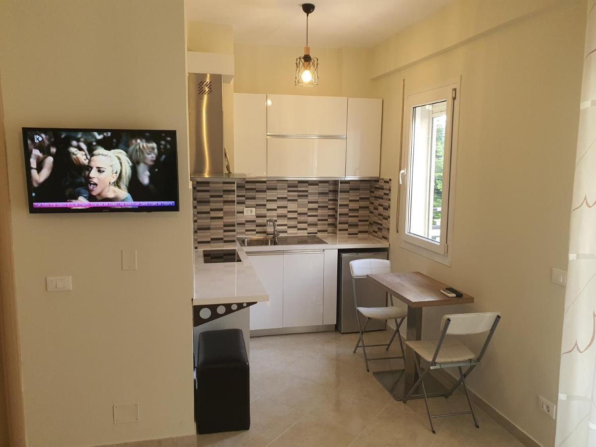 Darla Sea View Apartment Vlore Exterior photo