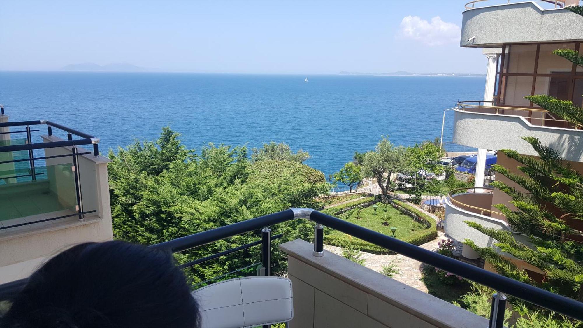 Darla Sea View Apartment Vlore Exterior photo